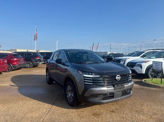 Used 2026 Nissan Kicks S FWD video 1