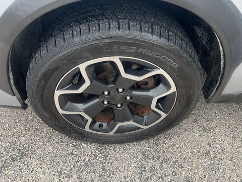 Used 2014 Subaru Crosstrek 2.0i Limited AWD/4WD image 27