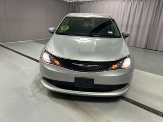 Used 2023 Chrysler Voyager LX video 2