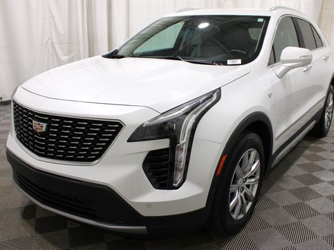 Certified 2023 Cadillac XT4 Premium Luxury w/ Enhanced Visibility Package FWD image 37