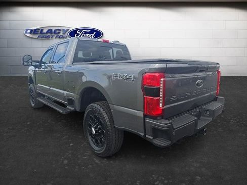 Used 2024 Ford F250 Lariat w/ Lariat Ultimate Package AWD/4WD image 3