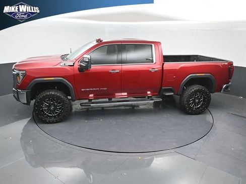 Used 2025 GMC Sierra 2500 SLT w/ Texas SLT Premium Package AWD/4WD image 12