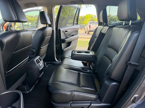 Used 2017 Honda Pilot EX-L image 19