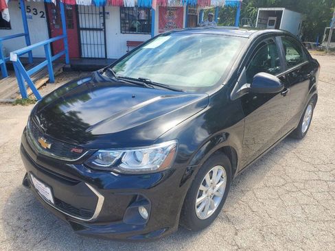 Used 2019 Chevrolet Sonic LT image 10