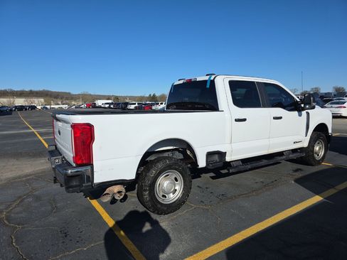 Used 2023 Ford F250 XL AWD/4WD image 8