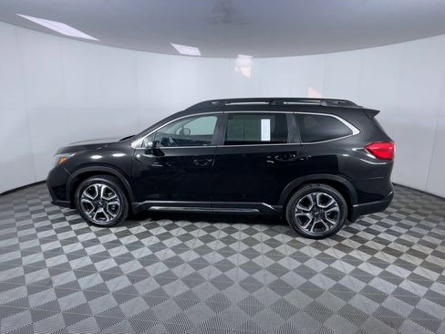Used 2023 Subaru Ascent Limited w/ Technology Package image 5