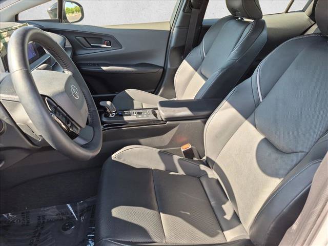 Used 2023 Toyota Prius XLE FWD image 16