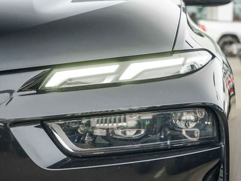 Used 2023 BMW X7 xDrive40i image 8