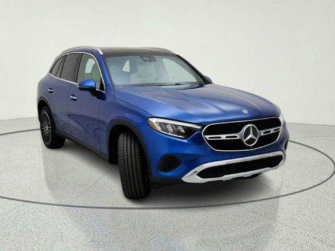 Certified 2026 Mercedes-Benz GLC 300 image 7