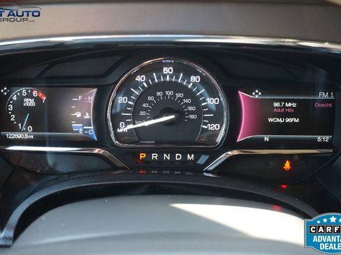 Used 2015 Lincoln Navigator 4WD w/ Equipment Group 101A Reserve image 46