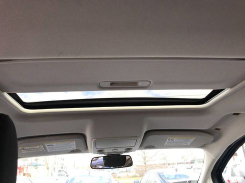 Used 2019 Ford EcoSport SE image 12