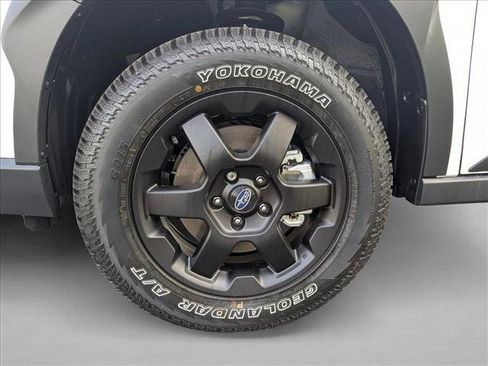 Used 2025 Subaru Outback Wilderness AWD/4WD image 10