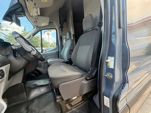 Used 2019 Ford Transit 250 148 High Roof Extended RWD image 15