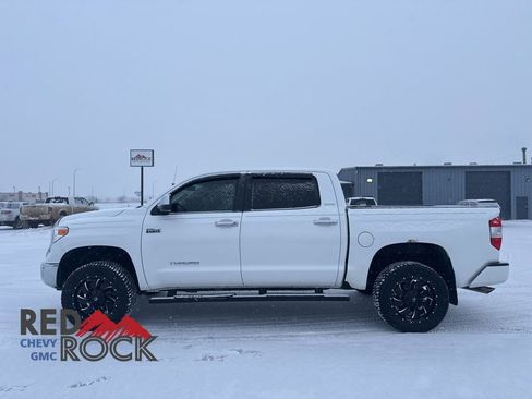 Used 2016 Toyota Tundra Limited w/ Limited Premium Package image 8