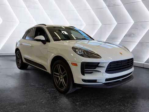 Used 2021 Porsche Macan AWD/4WD image 1