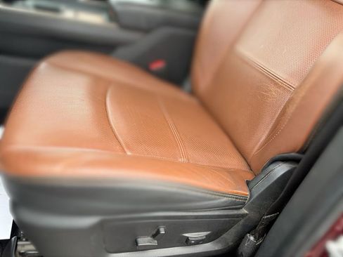 Used 2024 RAM 2500 Limited w/ Towing Technology Group image 12