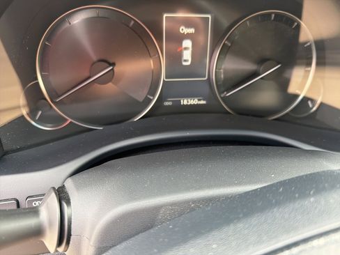 Used 2017 Lexus GS 350 AWD w/ Premium Package image 12