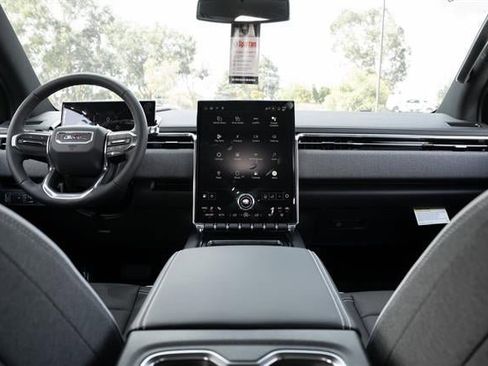 New 2026 GMC Sierra EV Elevation image 21