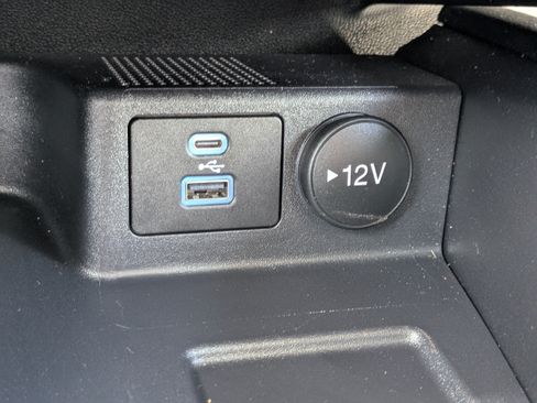 Certified 2022 Ford Escape SE AWD/4WD image 27