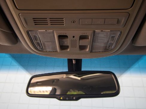 Used 2012 Acura TSX Sedan FWD image 38