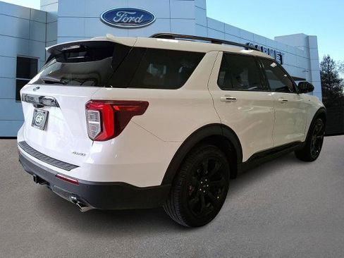 Certified 2023 Ford Explorer ST-Line w/ Class IV Trailer Tow Package image 5