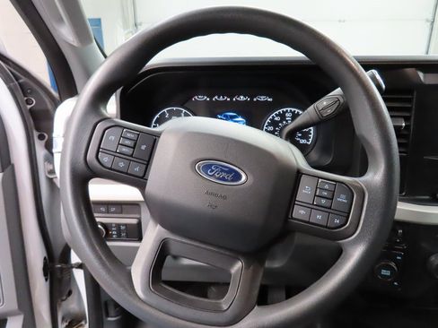 Used 2023 Ford F450 XLT image 38