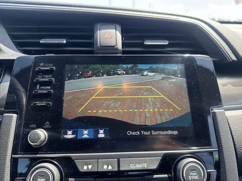 Used 2019 Honda Civic EX image 17