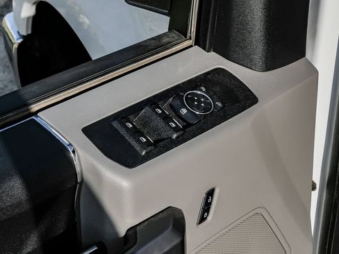 Used 2018 Ford F250 XLT AWD/4WD image 34