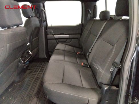 Used 2022 Ford F150 XLT w/ Equipment Group 302A High image 26