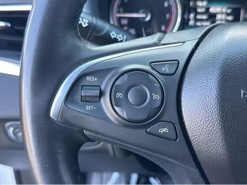 Used 2019 Buick Enclave Essence image 25