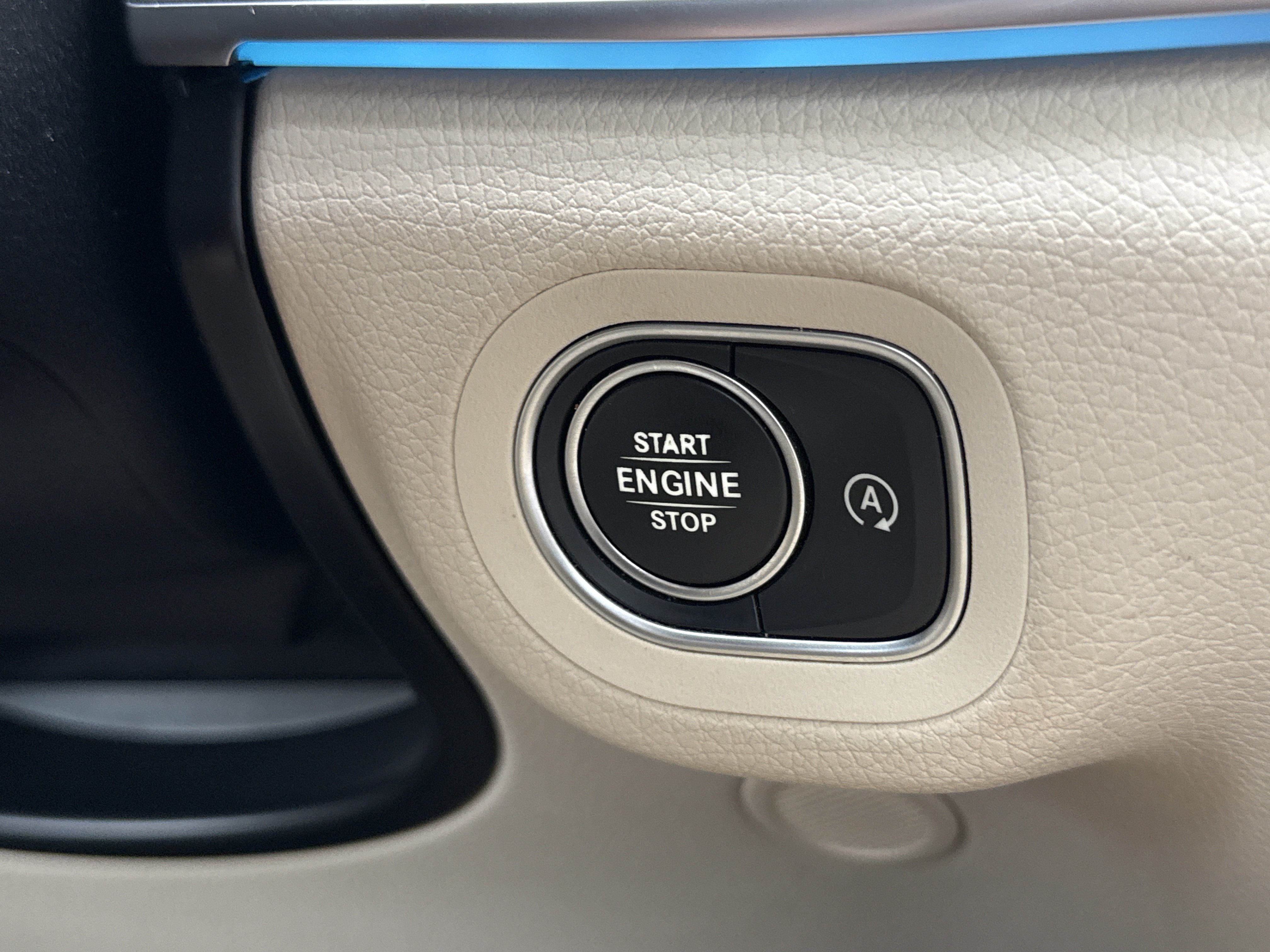 Certified 2022 Mercedes-Benz GLS 450 4MATIC image 44