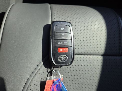 Used 2022 Toyota Tundra SR5 w/ Convenience Package image 34