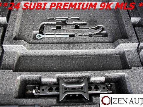 Used 2024 Subaru Outback Premium image 38