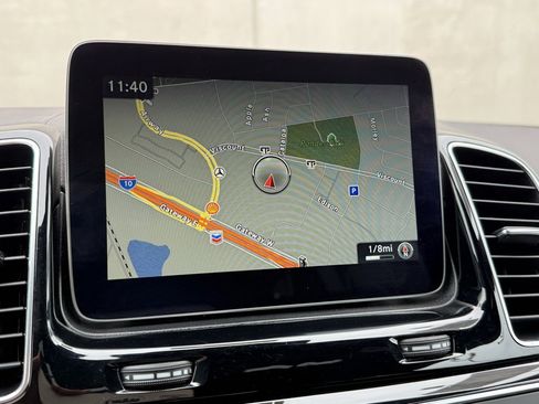 Used 2019 Mercedes-Benz GLS 450 4MATIC image 11