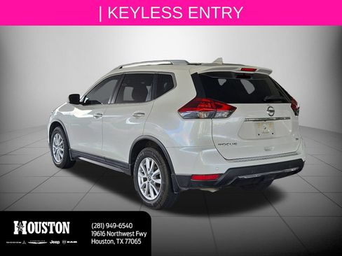 Used 2019 Nissan Rogue SV FWD image 5