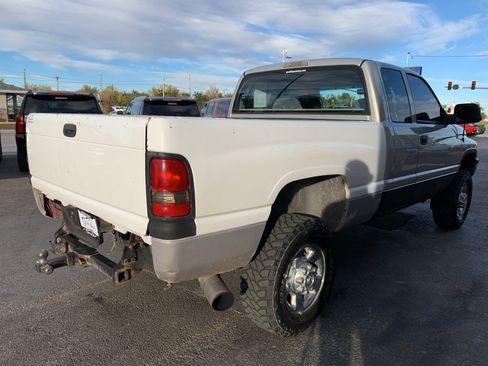 Used 1998 Dodge Ram 2500 Truck 4x4 Quad Cab image 6