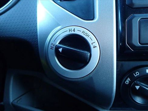 Used 2013 Toyota Tacoma 4x4 Double Cab w/ TRD Sport Pkg image 18