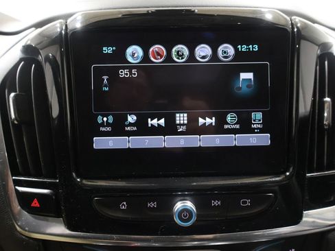 Used 2018 Chevrolet Traverse Premier w/ Redline Edition image 27