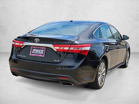 Used 2015 Toyota Avalon XLE Touring FWD image 5