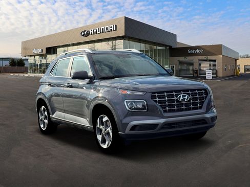 New 2026 Hyundai Venue SEL image 11
