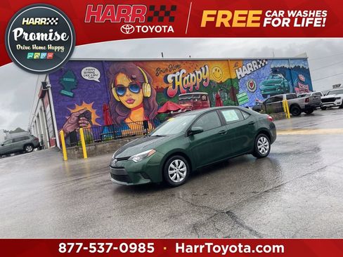 Used 2015 Toyota Corolla LE FWD image 1