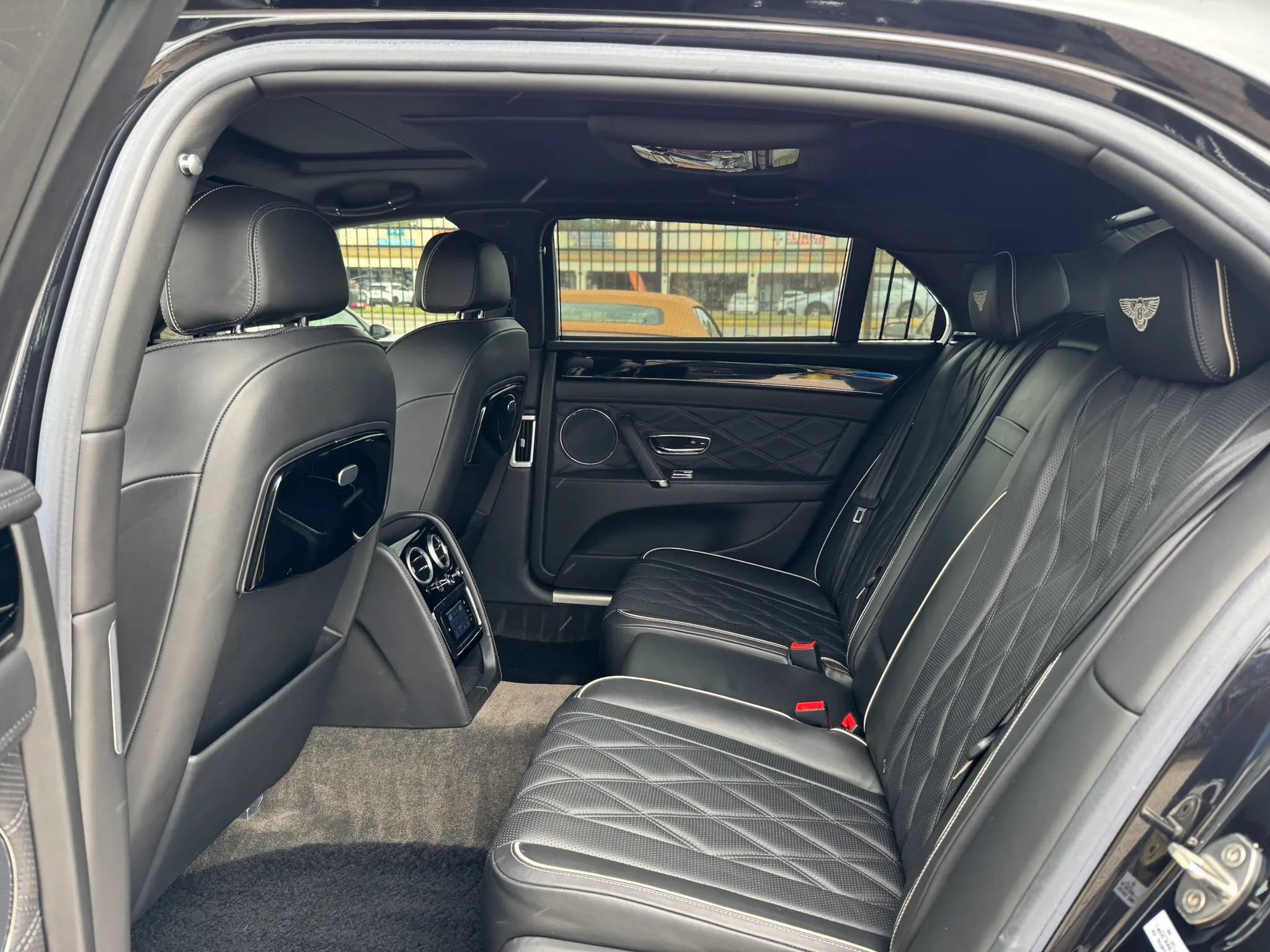 Used 2014 Bentley Flying Spur W12 AWD/4WD image 27