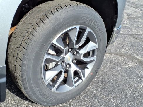 Certified 2023 Chevrolet Silverado 1500 LT AWD/4WD image 14