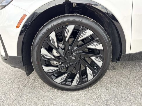New 2026 Lincoln Nautilus Reserve w/ Jet Appearance Package AWD/4WD image 10