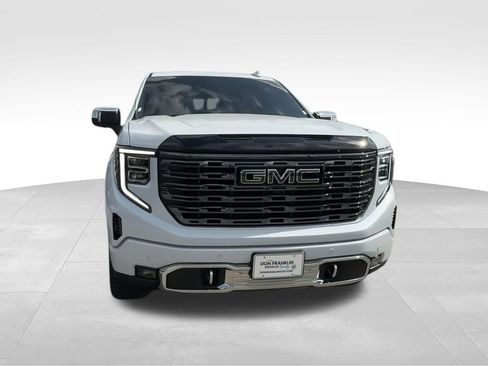Used 2026 GMC Sierra 1500 Denali Ultimate AWD/4WD image 3