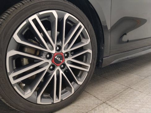 Used 2022 Kia Forte GT w/ GT Technology Package FWD image 31