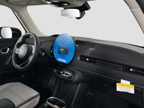 Certified 2025 MINI Cooper S FWD image 25