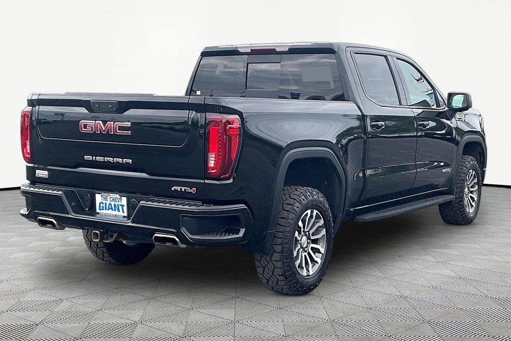 Used 2022 GMC Sierra 1500 AT4 w/ AT4 Preferred Package AWD/4WD image 6