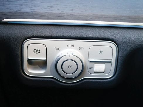 New 2026 Mercedes-Benz GLS 580 GLS 580 image 26