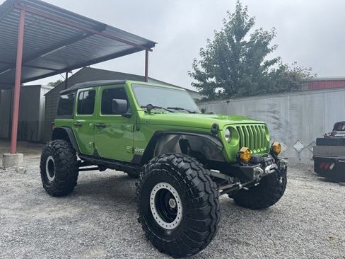Used 2019 Jeep Wrangler Unlimited Sport image 7